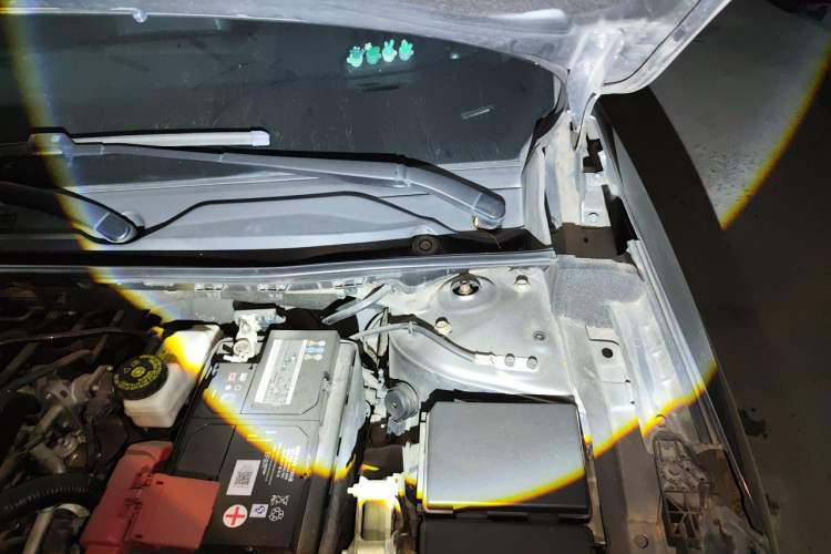 Used Nissan Sylphy 2020 1.6L XL CVT Enjoyment Edition Engine Bay Left