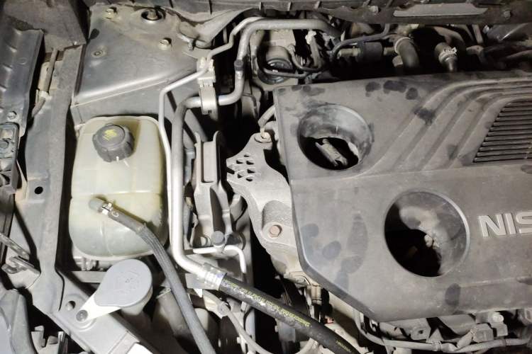 Used Nissan Sylphy 2020 1.6L XE CVT Comfort Edition Engine Bay Right