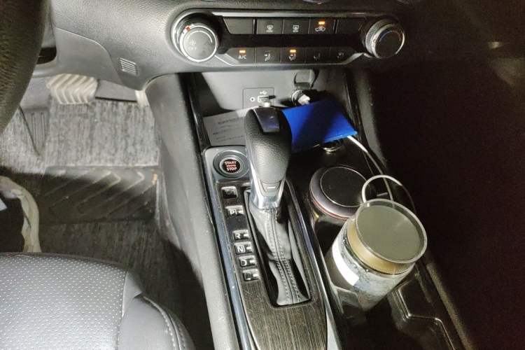 Used Nissan Sylphy 2020 1.6L XE CVT Comfort Edition Gear Lever