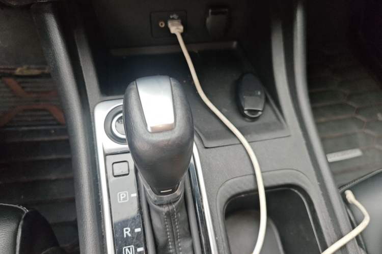 Used Nissan Sylphy 2020 Revised Version 1.6L XL CVT Smart Enjoyment Edition Gear Lever