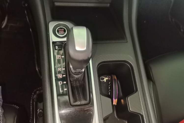 Used Nissan Sylphy 2020 1.6L XL CVT Enjoyment Edition Gear Lever