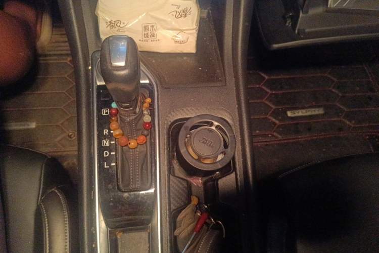 Used Nissan Sylphy 2020 Revised 1.6L XL CVT Enjoyment Edition Gear Lever