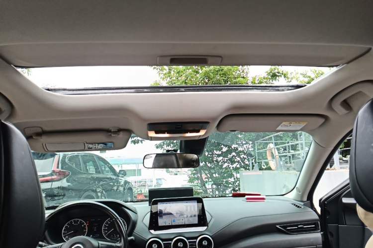 Used Nissan Sylphy 2020 Revised 1.6L XL CVT Enjoyment Edition Headliner