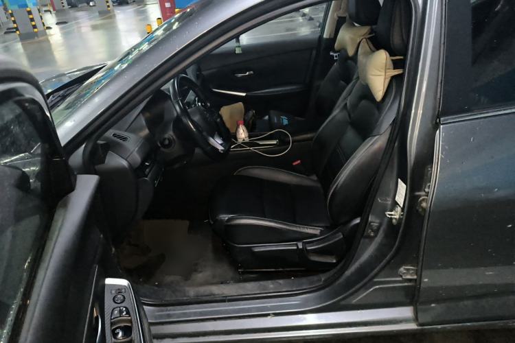 Used Nissan Sylphy 2020 Revised Version 1.6L XL CVT Smart Enjoyment Edition Left Front Seat