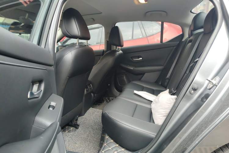Used Nissan Sylphy 2020 Revised 1.6L XL CVT Enjoyment Edition Left Rear Seat