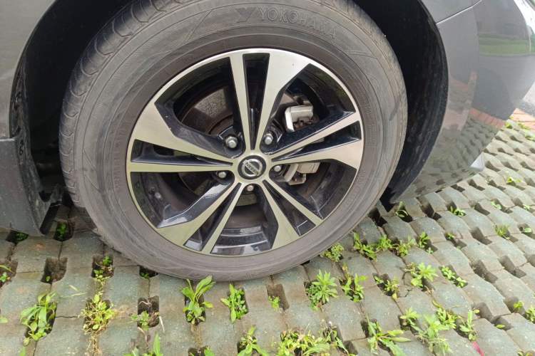 Used Nissan Sylphy 2020 1.6L XL CVT Enjoyment Edition Right Front Wheel Hub