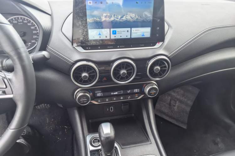 Used Nissan Sylphy 2020 Revised 1.6L XL CVT Enjoyment Edition Audio And AC Panel