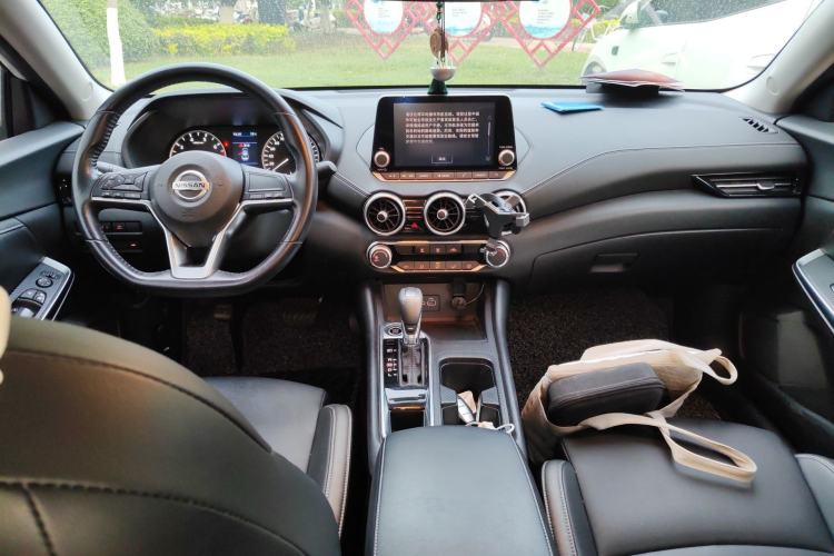 Used Nissan Sylphy 2020 Revised 1.6L XL CVT Enjoyment Edition Center Console