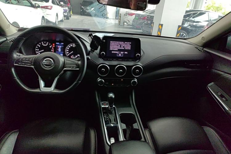 Used Nissan Sylphy 2020 1.6L XL CVT Smart Enjoyment Edition Center Console