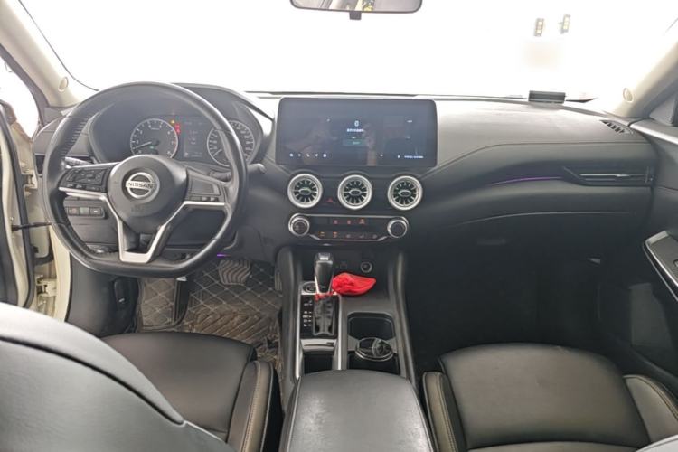 Used Nissan Sylphy 2020 1.6L XL CVT Enjoyment Edition Center Console