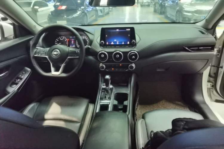 Used Nissan Sylphy 2020 1.6L XL CVT Enjoyment Edition Center Console