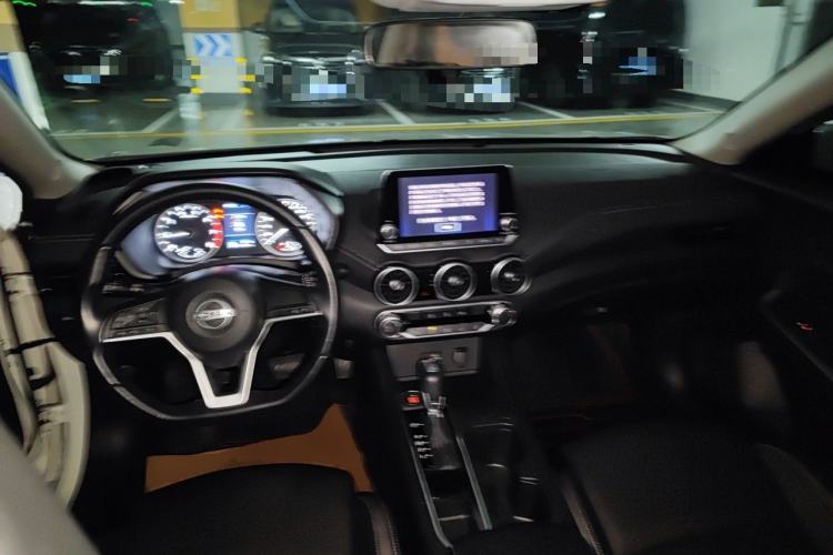 Used Nissan Sylphy 2020 1.6L XL CVT Enjoyment Edition Center Console