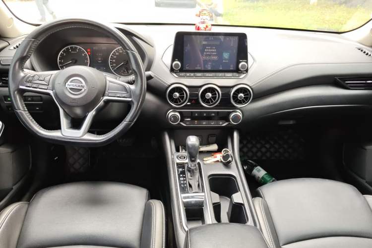 Used Nissan Sylphy 2020 1.6L XL CVT Enjoyment Edition Center Console