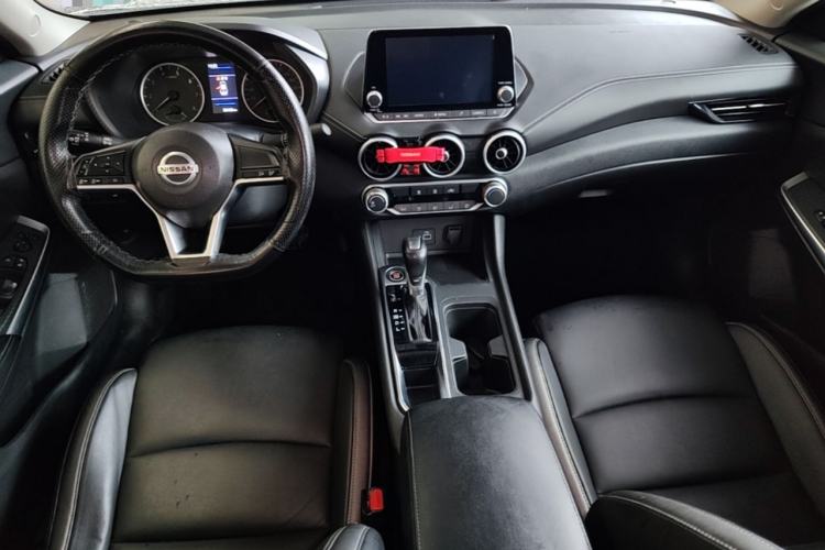 Used Nissan Sylphy 2020 1.6L XL CVT Enjoyment Edition Center Console