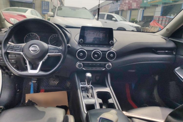Used Nissan Sylphy 2020 1.6L XL CVT Enjoyment Edition Center Console