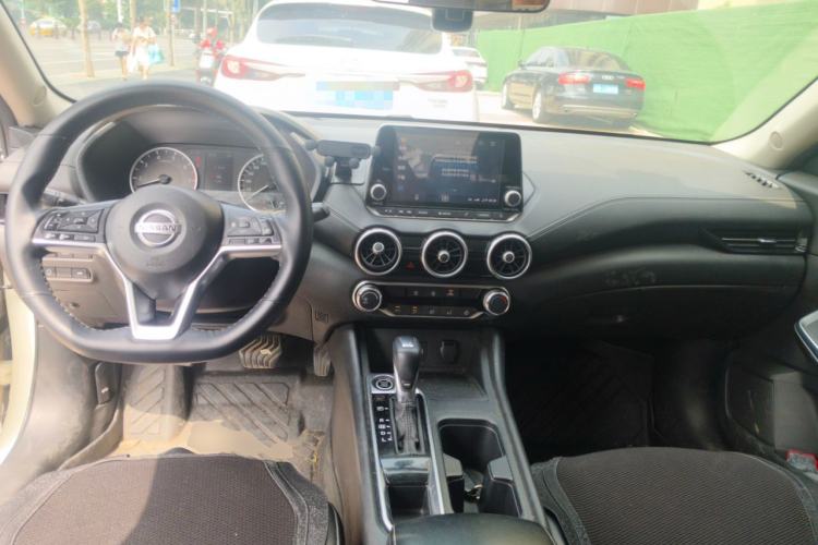 Used Nissan Sylphy 2020 Revised 1.6L XL CVT Enjoyment Edition Center Console