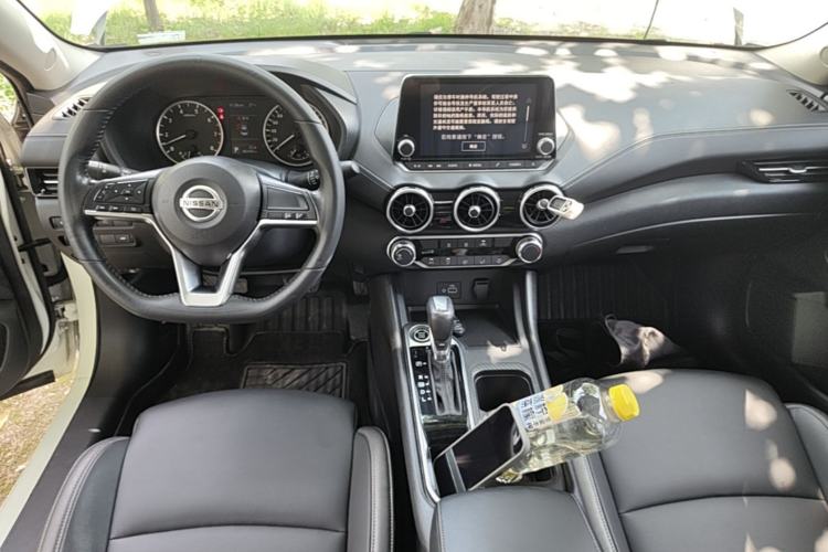 Used Nissan Sylphy 2020 1.6L XL CVT Enjoyment Edition Center Console