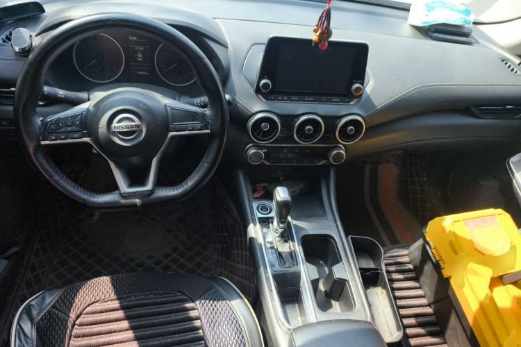 Used Nissan Sylphy 2020 1.6L XL CVT Enjoyment Edition Center Console