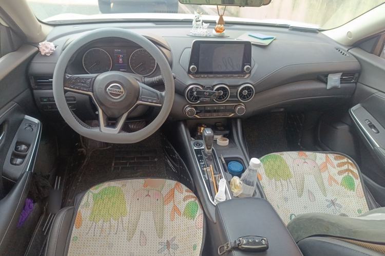 Used Nissan Sylphy 2020 Revised Version 1.6L XL CVT Smart Enjoyment Edition Center Console