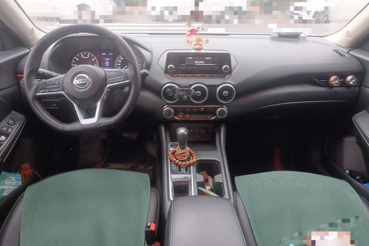 Used Nissan Sylphy 2020 1.6L XE CVT Comfort Edition Center Console