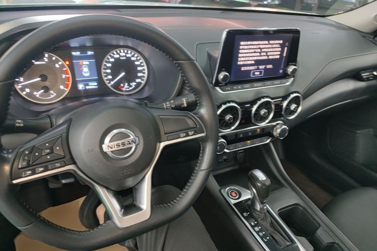 Used Nissan Sylphy 2020 1.6L XL CVT Enjoyment Edition Center Console