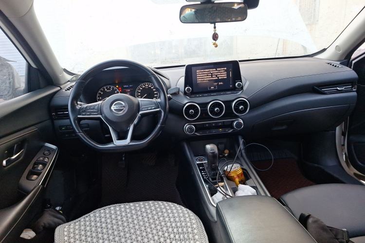 Used Nissan Sylphy 2020 1.6L XL CVT Smart Enjoyment Edition Center Console