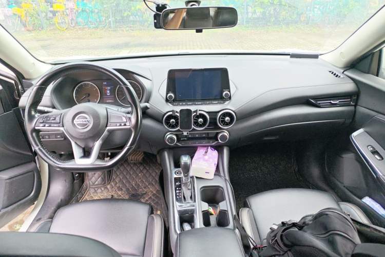Used Nissan Sylphy 2020 1.6L XL CVT Enjoyment Edition Center Console