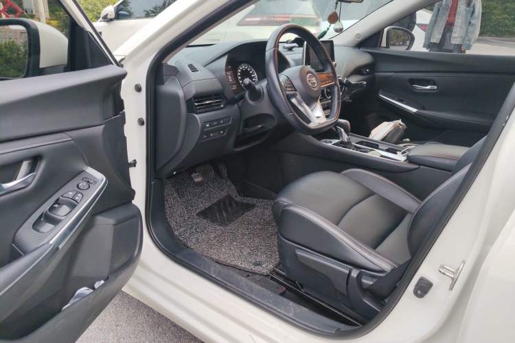 Used Nissan Sylphy 2020 Revised 1.6L XL CVT Enjoyment Edition Driver Seat