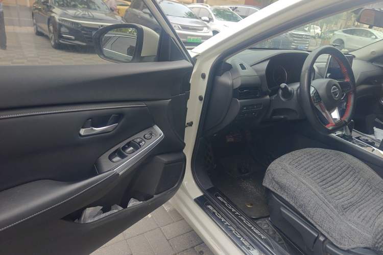 Used Nissan Sylphy 2020 1.6L XL CVT Enjoyment Edition Driver Seat