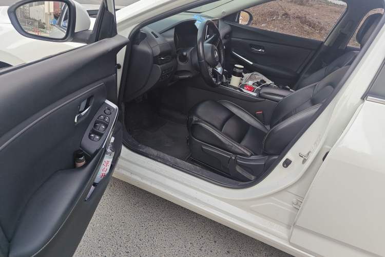 Used Nissan Sylphy 2020 1.6L XL CVT Smart Enjoyment Edition Driver Seat
