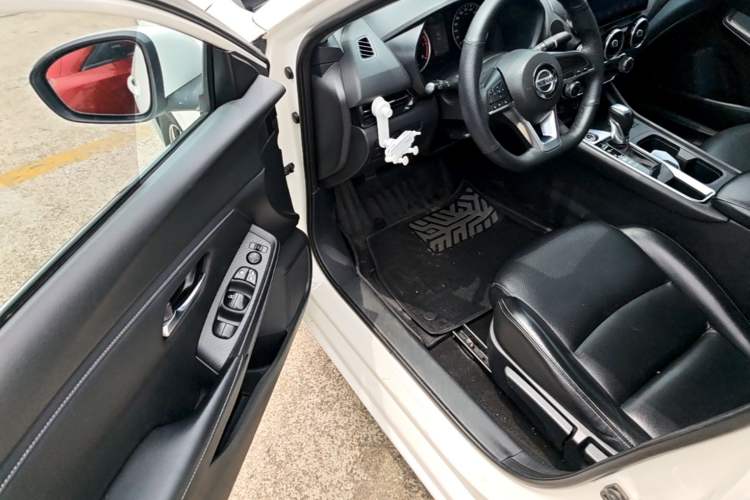 Used Nissan Sylphy 2020 1.6L XE CVT Comfort Edition Driver Seat