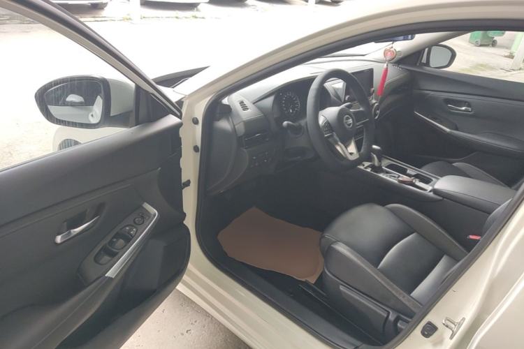 Used Nissan Sylphy 2020 1.6L XL CVT Enjoyment Edition Driver Seat