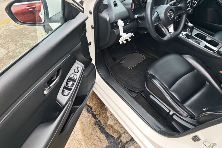 Used Nissan Sylphy 2020 1.6L XE CVT Comfort Edition Driver Seat