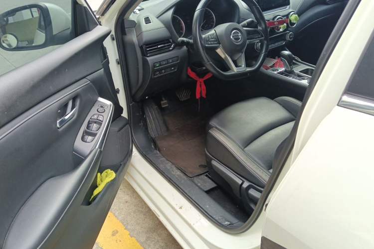 Used Nissan Sylphy 2020 1.6L XL CVT Enjoyment Edition Driver Seat