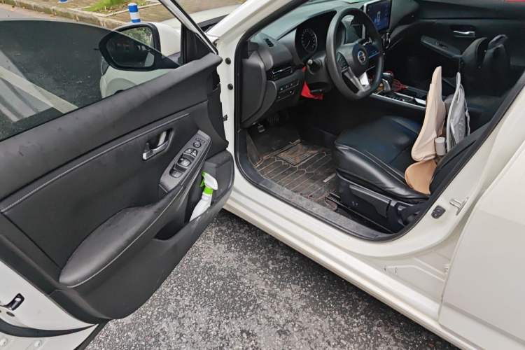 Used Nissan Sylphy 2020 Revised 1.6L XE CVT Comfort Edition Driver Seat
