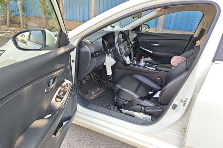 Used Nissan Sylphy 2020 1.6L XL CVT Smart Enjoyment Edition Driver Seat