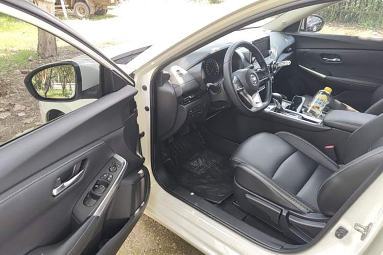 Used Nissan Sylphy 2020 1.6L XL CVT Enjoyment Edition Driver Seat