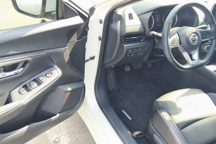 Used Nissan Sylphy 2020 1.6L XL CVT Enjoyment Edition Driver Seat