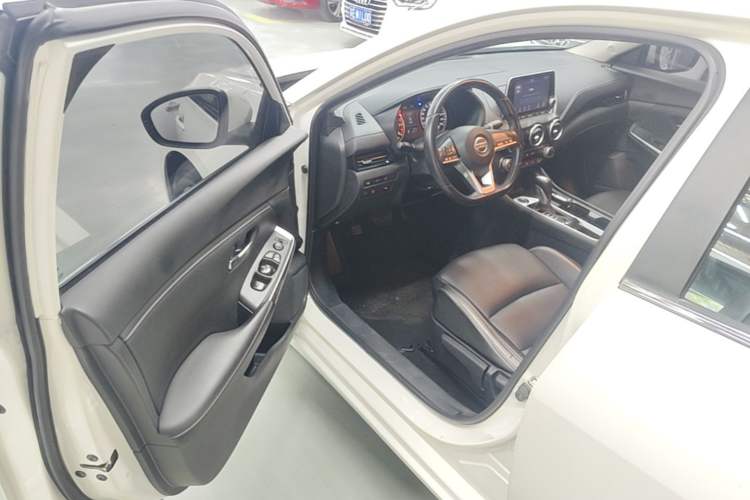 Used Nissan Sylphy 2020 1.6L XL CVT Enjoyment Edition Driver Seat