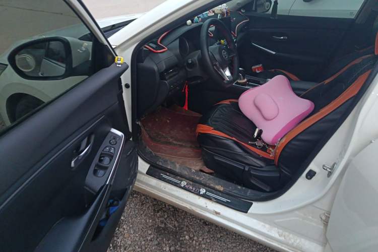 Used Nissan Sylphy 2020 Revised Version 1.6L XL CVT Smart Enjoyment Edition Driver Seat