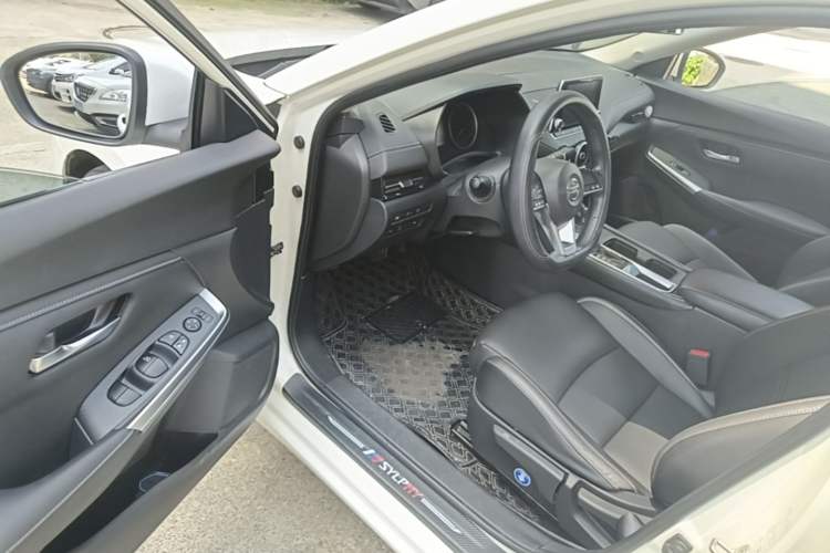 Used Nissan Sylphy 2020 1.6L XL CVT Enjoyment Edition Driver Seat