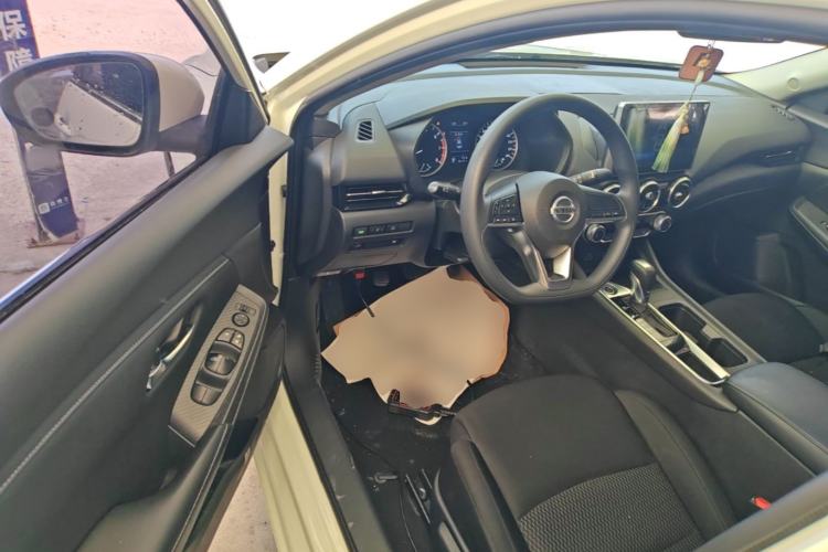 Used Nissan Sylphy 2020 1.6L XE CVT Comfort Edition Driver Seat