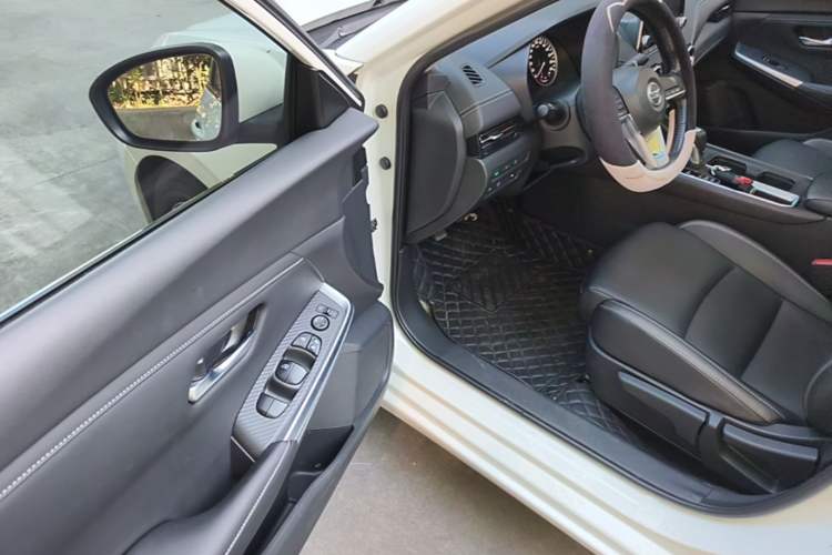 Used Nissan Sylphy 2020 Revised 1.6L XL CVT Enjoyment Edition Driver Seat
