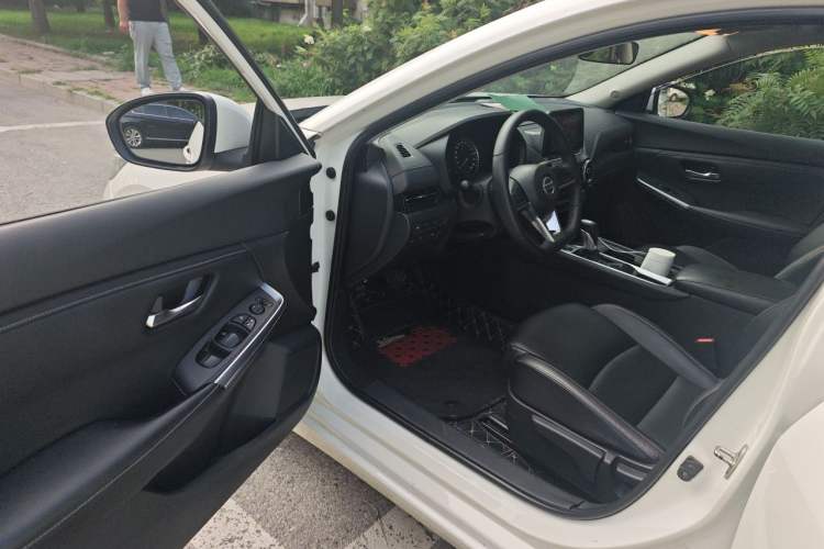 Used Nissan Sylphy 2020 Revised 1.6L XL CVT Enjoyment Edition Driver Seat