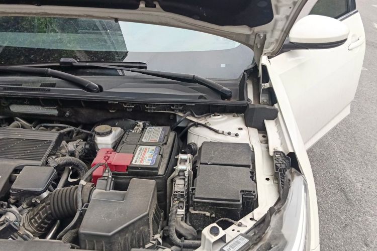 Used Nissan Sylphy 2020 Revised Version 1.6L XL CVT Smart Enjoyment Edition Engine Bay Left