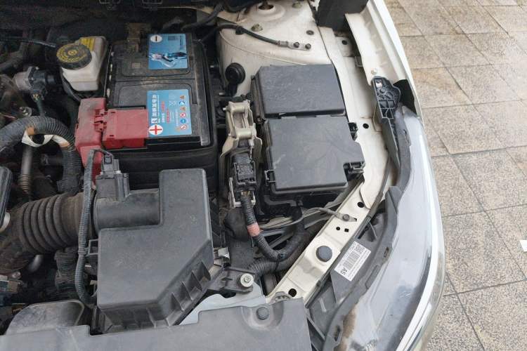 Used Nissan Sylphy 2020 Revised 1.6L XL CVT Enjoyment Edition Engine Bay Left