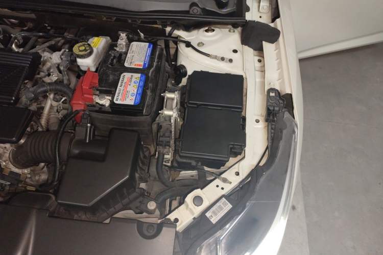 Used Nissan Sylphy 2020 1.6L XL CVT Enjoyment Edition Engine Bay Left