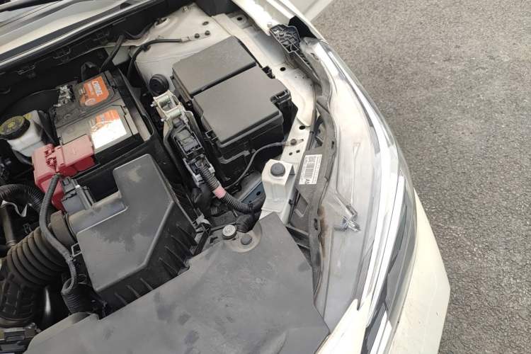 Used Nissan Sylphy 2020 1.6L XL CVT Enjoyment Edition Engine Bay Left