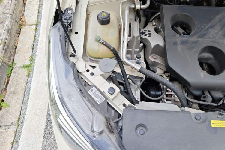 Used Nissan Sylphy 2020 1.6L XL CVT Enjoyment Edition Engine Bay Right