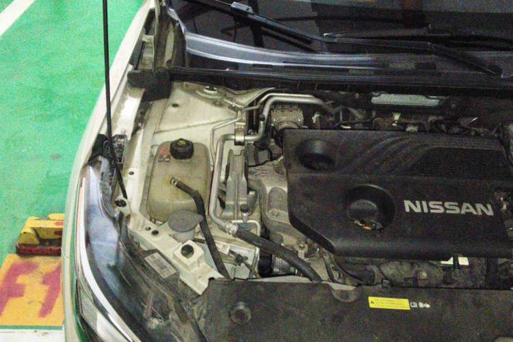 Used Nissan Sylphy 2020 Revised 1.6L XL CVT Enjoyment Edition Engine Bay Right